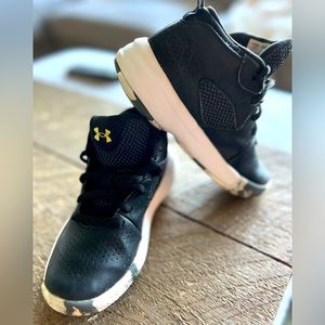 Little kids Under Armour shoes